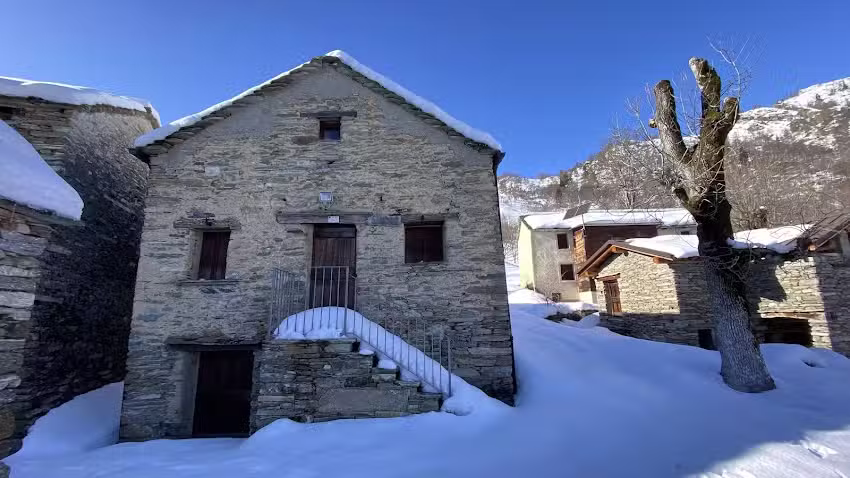 Rifugio “La Baita Alpe Seccio”