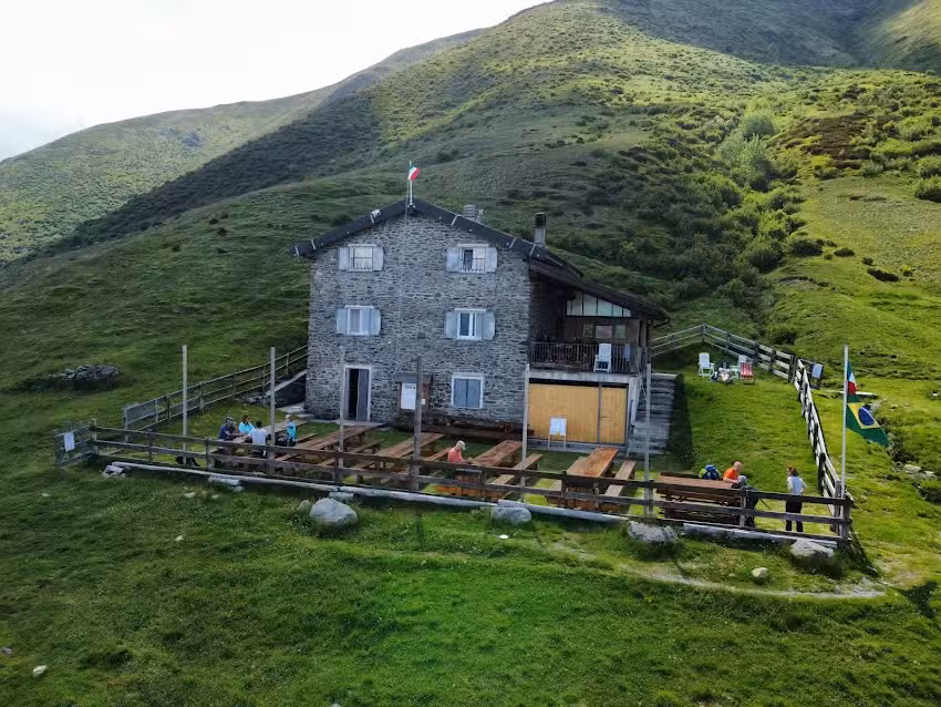 Rifugio La Canua