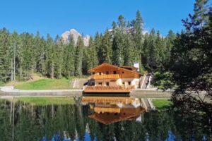 Rifugio Lago d’Ajal