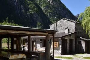 Rifugio Mello- val di Mello
