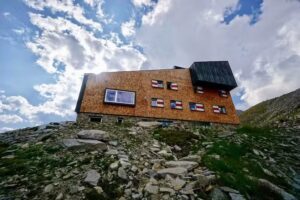 Rifugio Passo Ponte di Ghiaccio