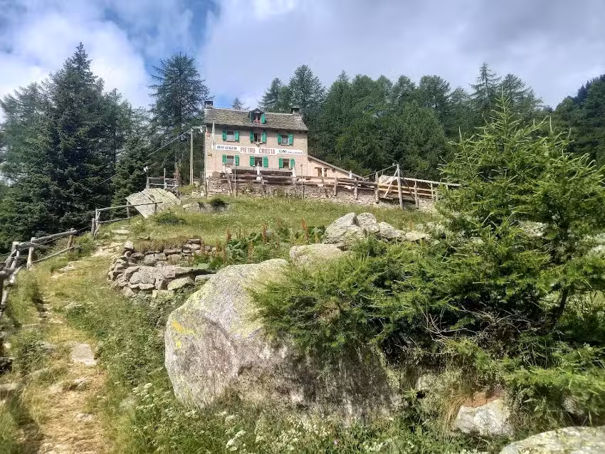 Rifugio Pietro Crosta CAI Gallarate