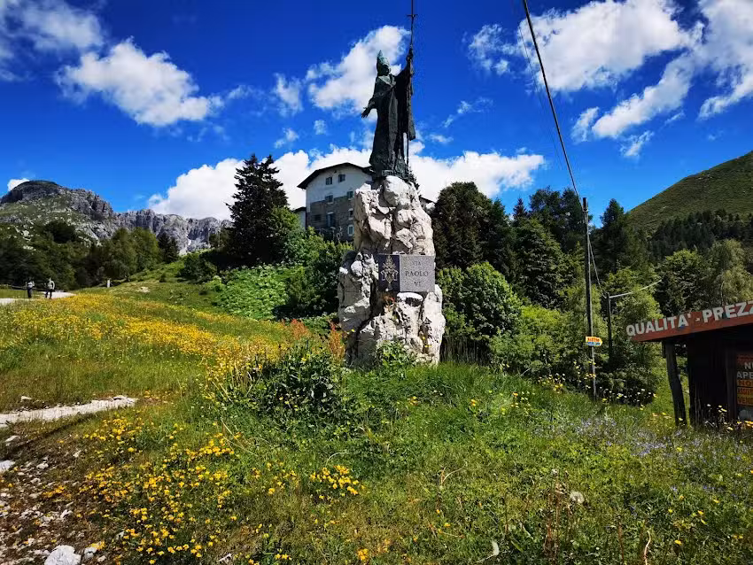 Rifugio Ratti Cassin