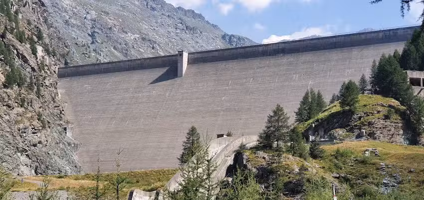 Rifugio Roberto Bignami