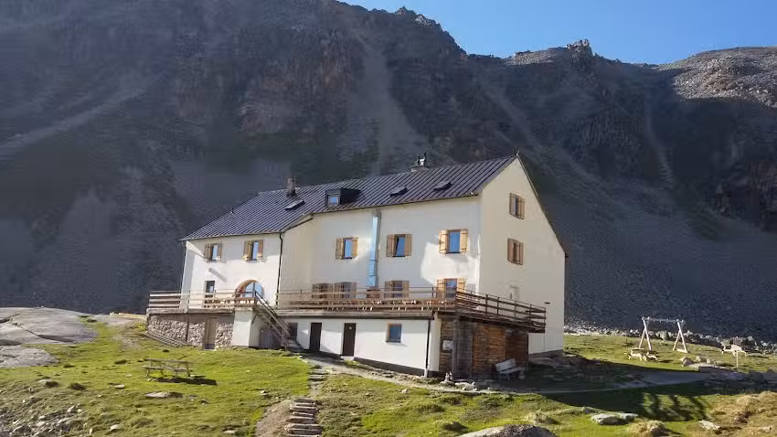 Rifugio Serristori Alla Vertana