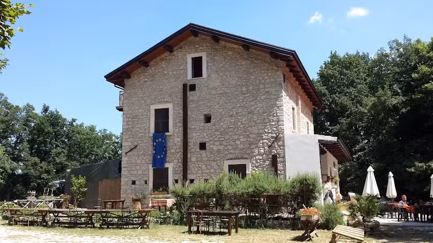 Rifugio Sfilzi Ristorante B&B