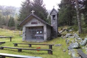 Rifugio Volano De Marie