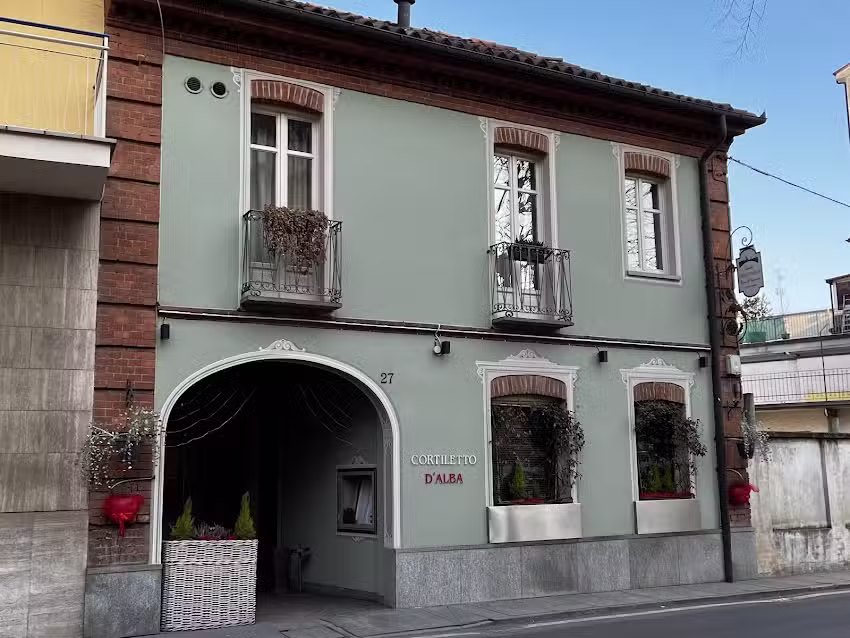 Ristorante Con Camere Cortiletto D’Alba