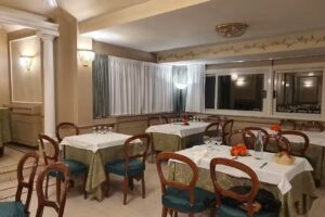 Ristorante Monte Artemisio – Villa Artemis Monte Artemisio Resort