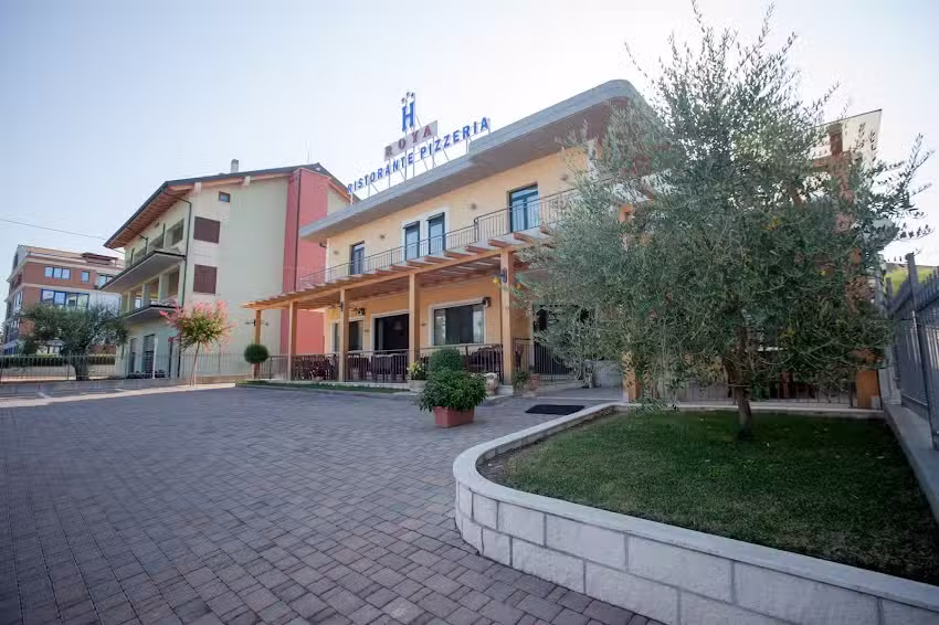 Ristorante Pizzeria Roya