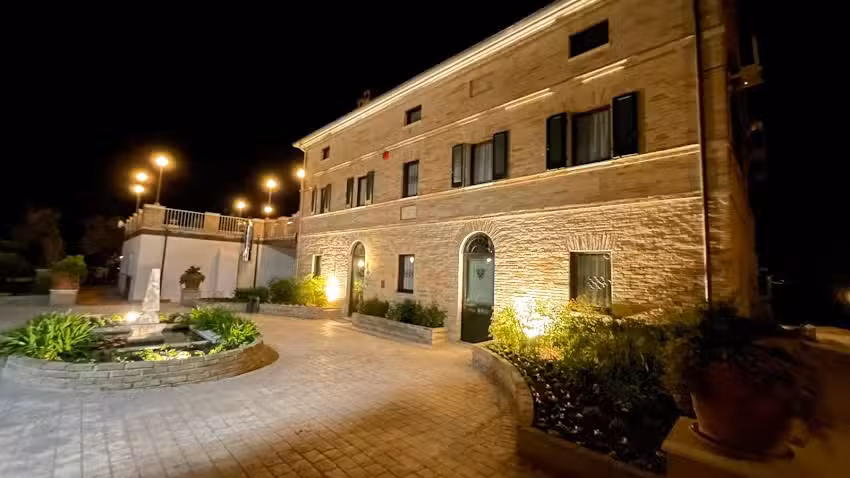 Ristorante Villa Battibecco – Camere e Cucina