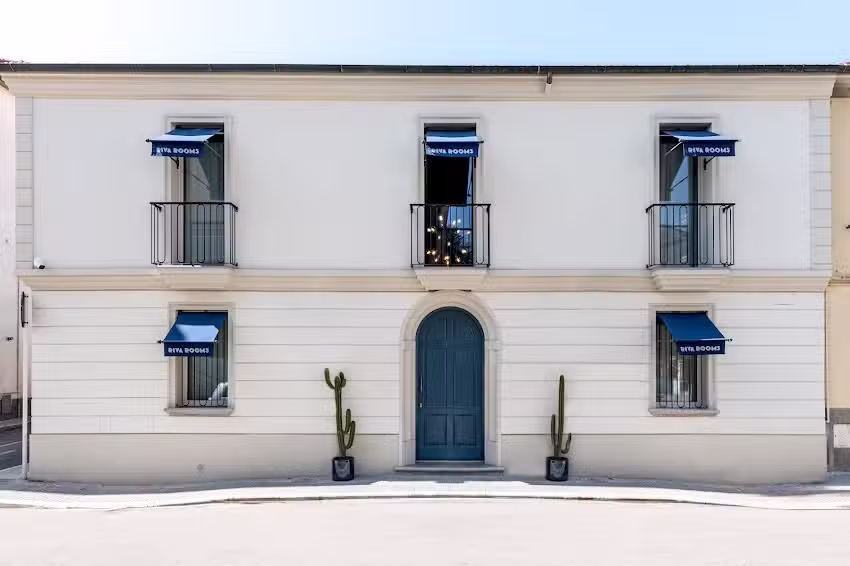 Riva Rooms
