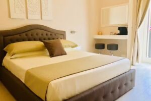 Royal Rooms Napoli | Suites & Camere di Lusso – B&b