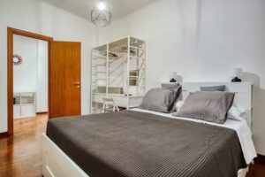 Saint Paul Apartment