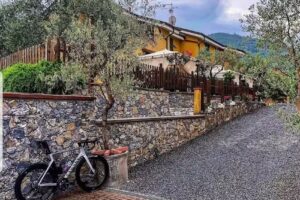 Salvia e Rosmarino – Affittacamere in Liguria