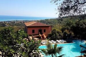 Sant’ Elia Country Village