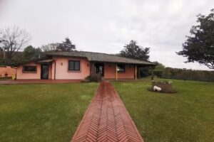 Scuderie VGB camere/appartamenti piscina maneggio