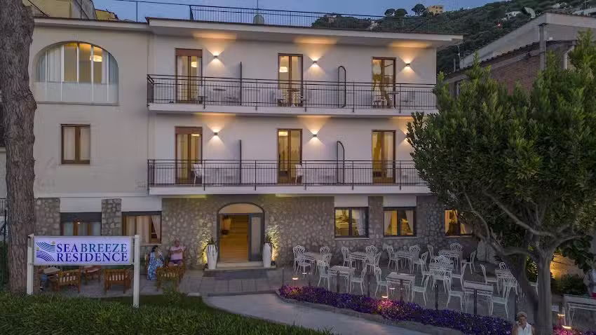 Sea Breeze Residence