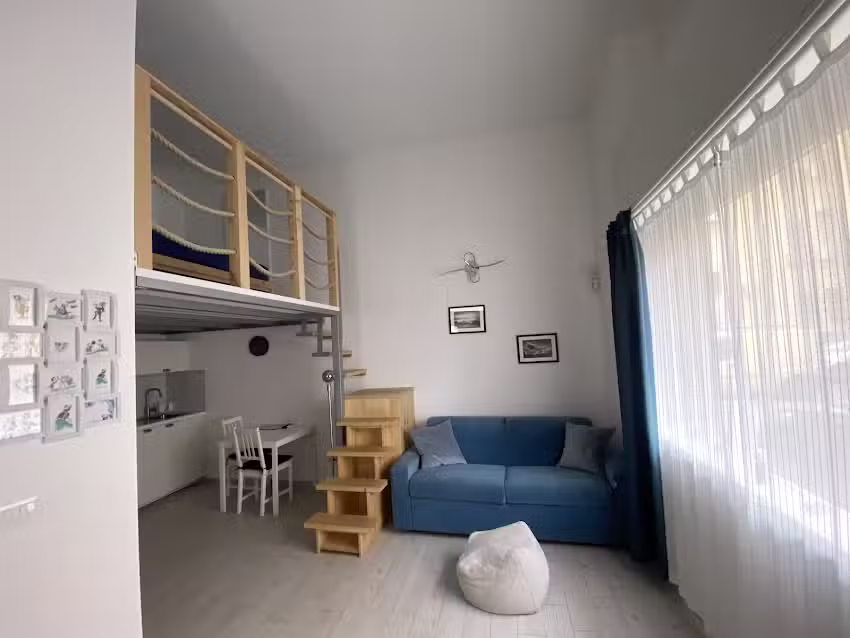 SEA LOFT – A DUE PASSI DAL MARE