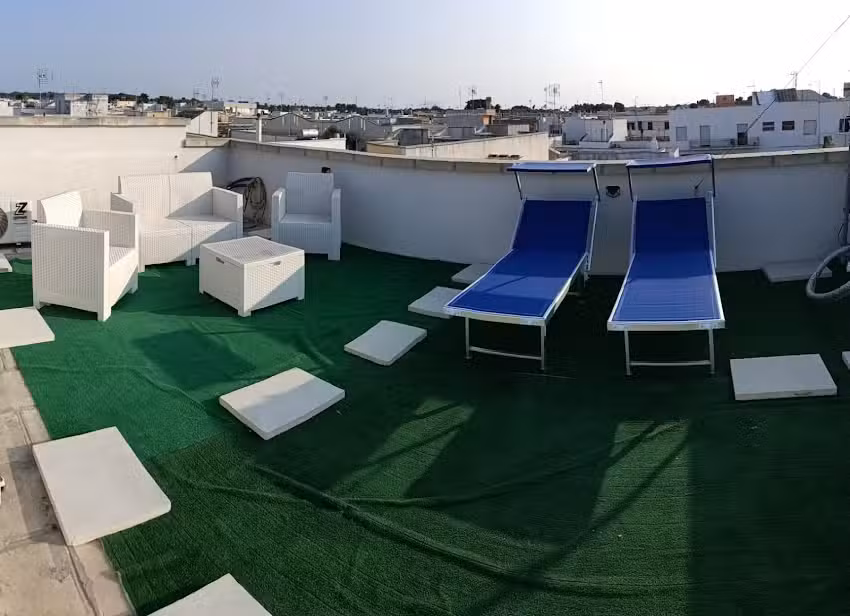 Seasons Home San Foca