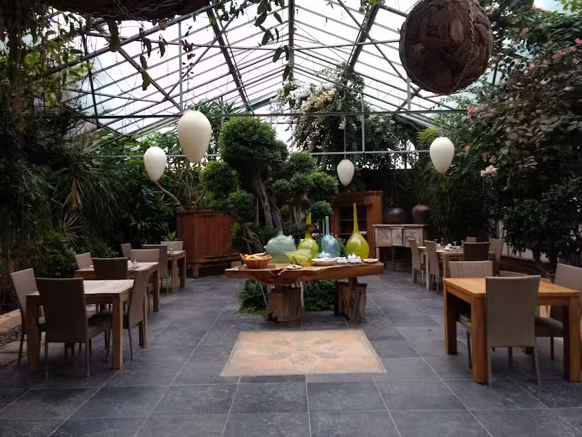 Sevenmaze charming house