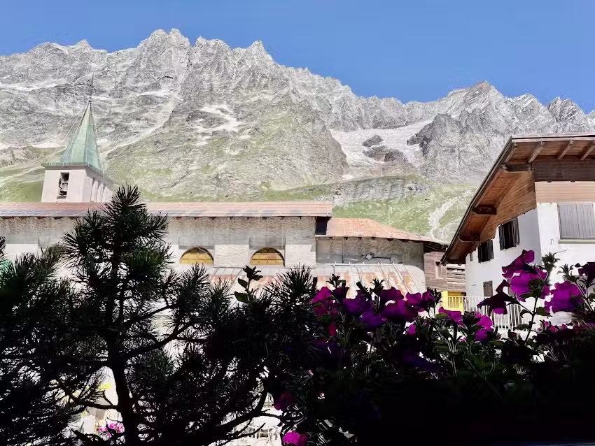 Ski and Spa Rooms – Chalet Francois in the pedestrian area, 150 m from lift with car park