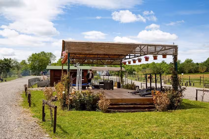 Sosta Camper Cortona by Lake View Experience