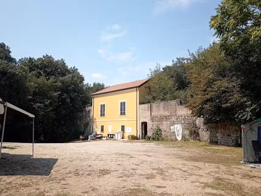 Sosta Camper La Ghiandaia /Oasi WWF Bosco San Silvestro Caserta