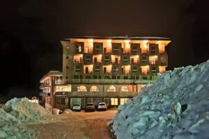 Sports and Nature Hotel Boè