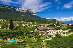 St.Pauls, Hotel Weinberg