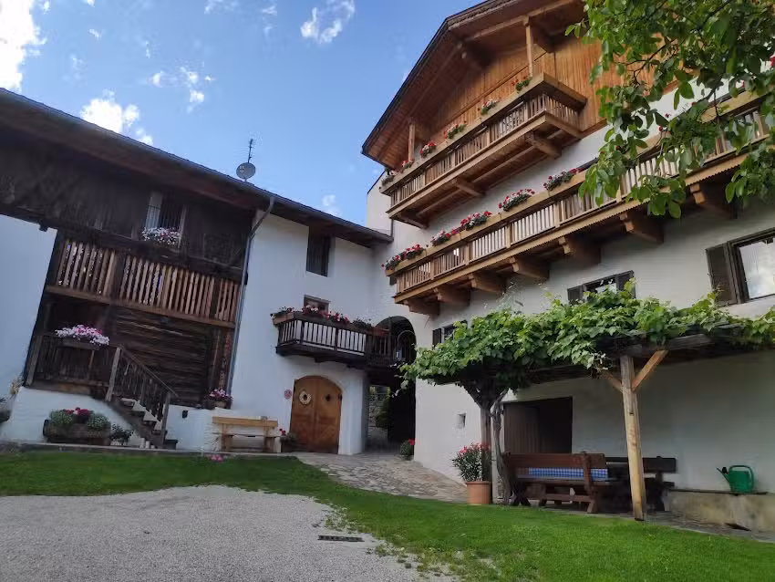 Strasserhof Weingut – Tenuta