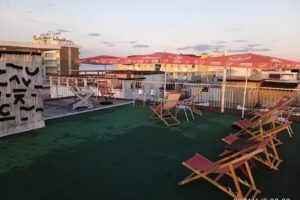 Stupido Hotel