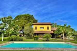 Su Passu Country House