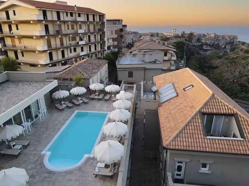 Sui Generis Tropea Luxury Rooms