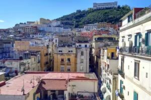 Sui Tetti di Napoli – guest house