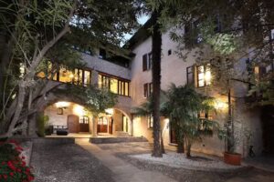 Suites & Atelier Lake Como