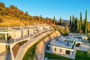 Sunset Lodge Garda – ENJOY HOLIDAY