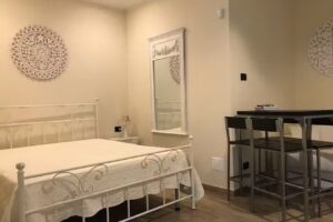 SunWine Bed & Breakfast Taranto – Appartamento Location Camere Eventi – In prossimità della stazione navale Marina Militare