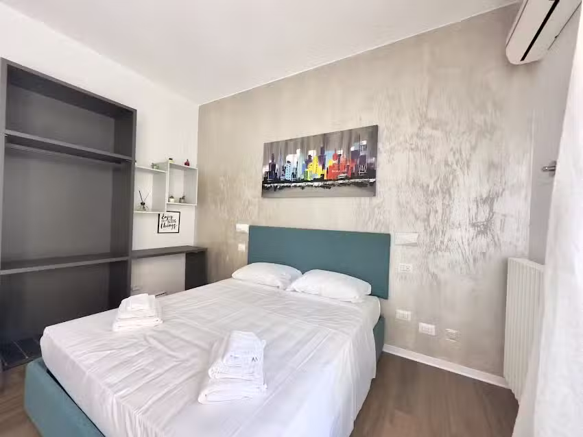 Taron House – Bed and Breakfast Bologna Centro – Stazione – Fiera