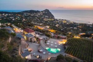 TENUTA C’ EST LA VIE