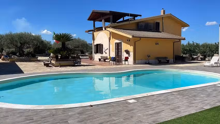 Tenuta San Giovanni – Casale Leto