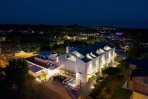 The Green Park Hotel