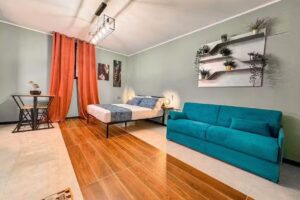 The Quarters Naples Apartment