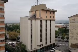 The red suite in Florence with FREE parking