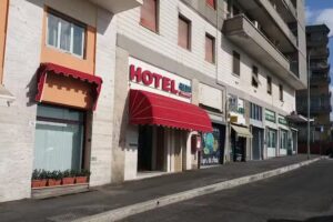 Tiburtina Hotel Holiday