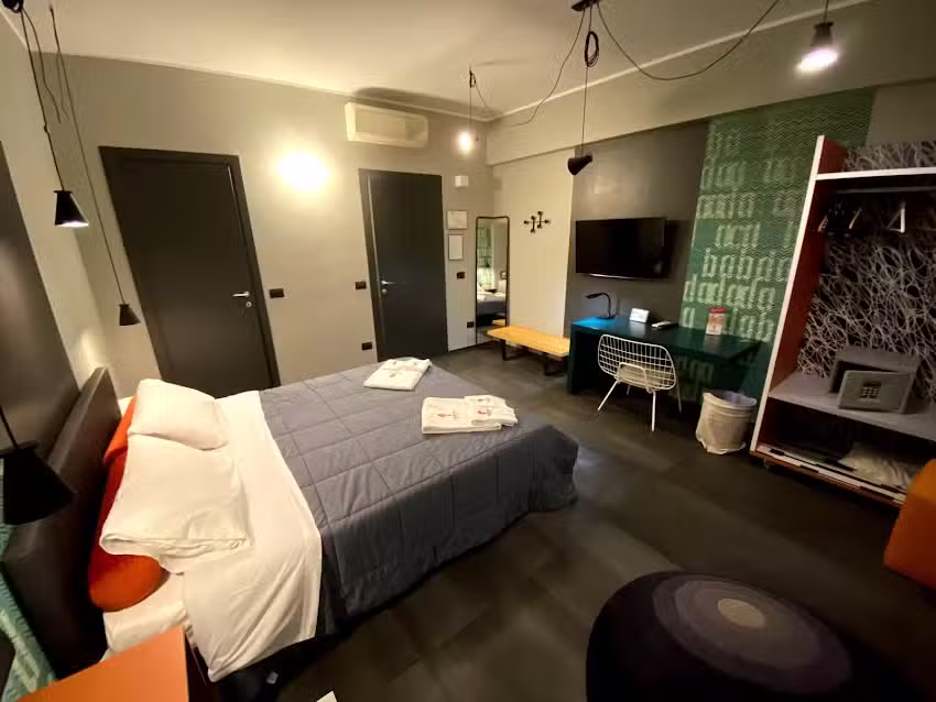 Tiburtina Suites – Guest House