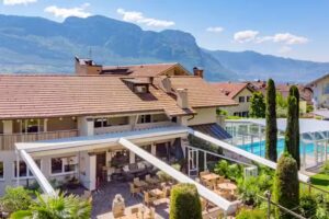 TIROLERIN Garni Hotel