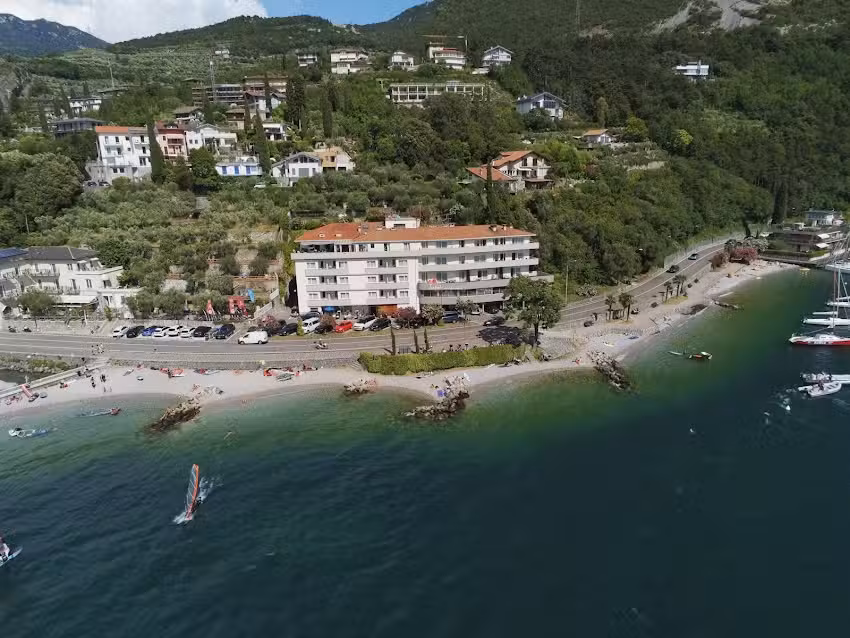 Torbole APARTHOTEL – Residence