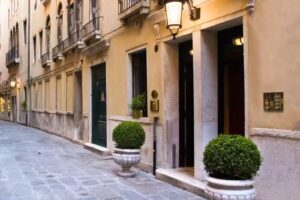 Torre dell’Orologio Suites