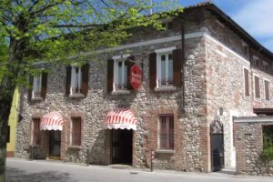Trattoria Milani Locale Storico, con camere